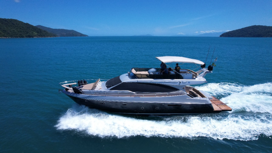 /barcos/ferretti-530/