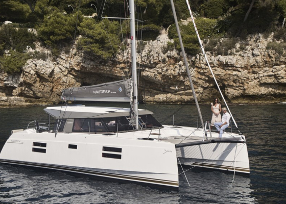 /barcos/nautitech-40-open/